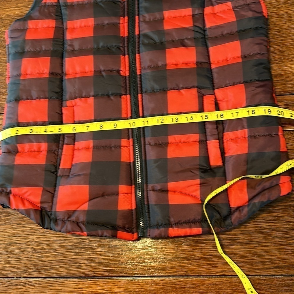 Rue 21 Buffalo Plaid puffer vest size L - Picture 4 of 8